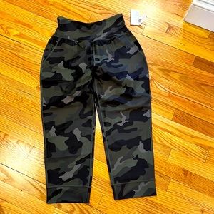 Old Navy Active Crop Jogger M High Rise